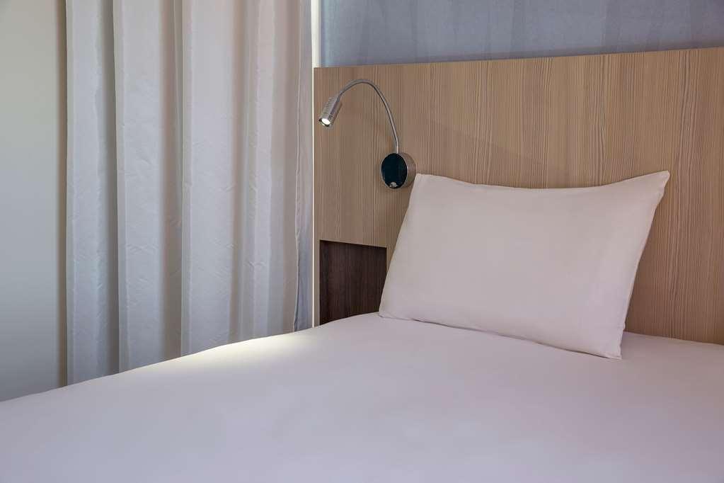 The Originals Access, Hotel Cholet Gare الغرفة الصورة